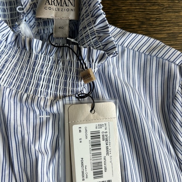 NWT designer woman’s blouse - Picture 2 of 2